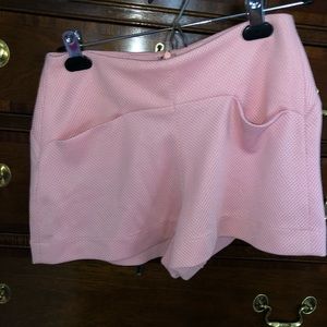 BCBGeneration light pink shorts